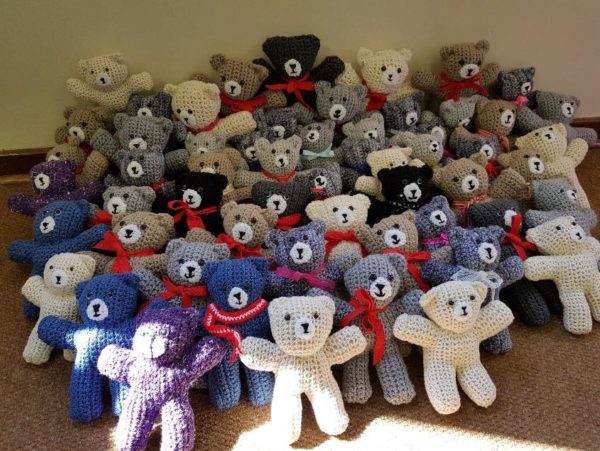 Knitted bears for blog